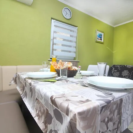 דירה With Parking Space Zablace, Sibenik - 24126 *